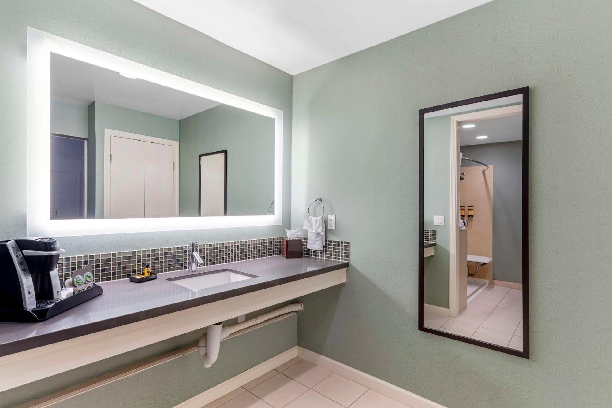 Best Western Plus Riviera Menlo Park Eksteriør billede