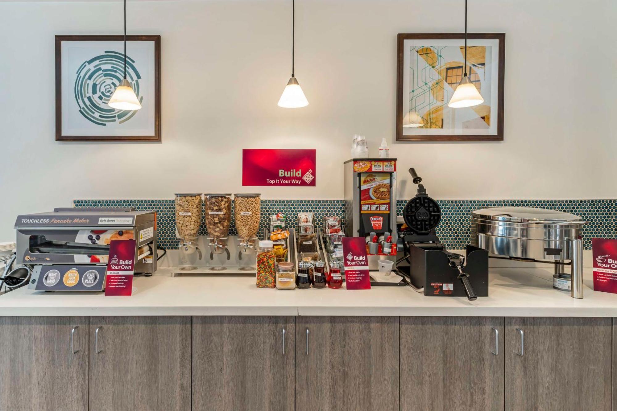 Best Western Plus Riviera Menlo Park Eksteriør billede