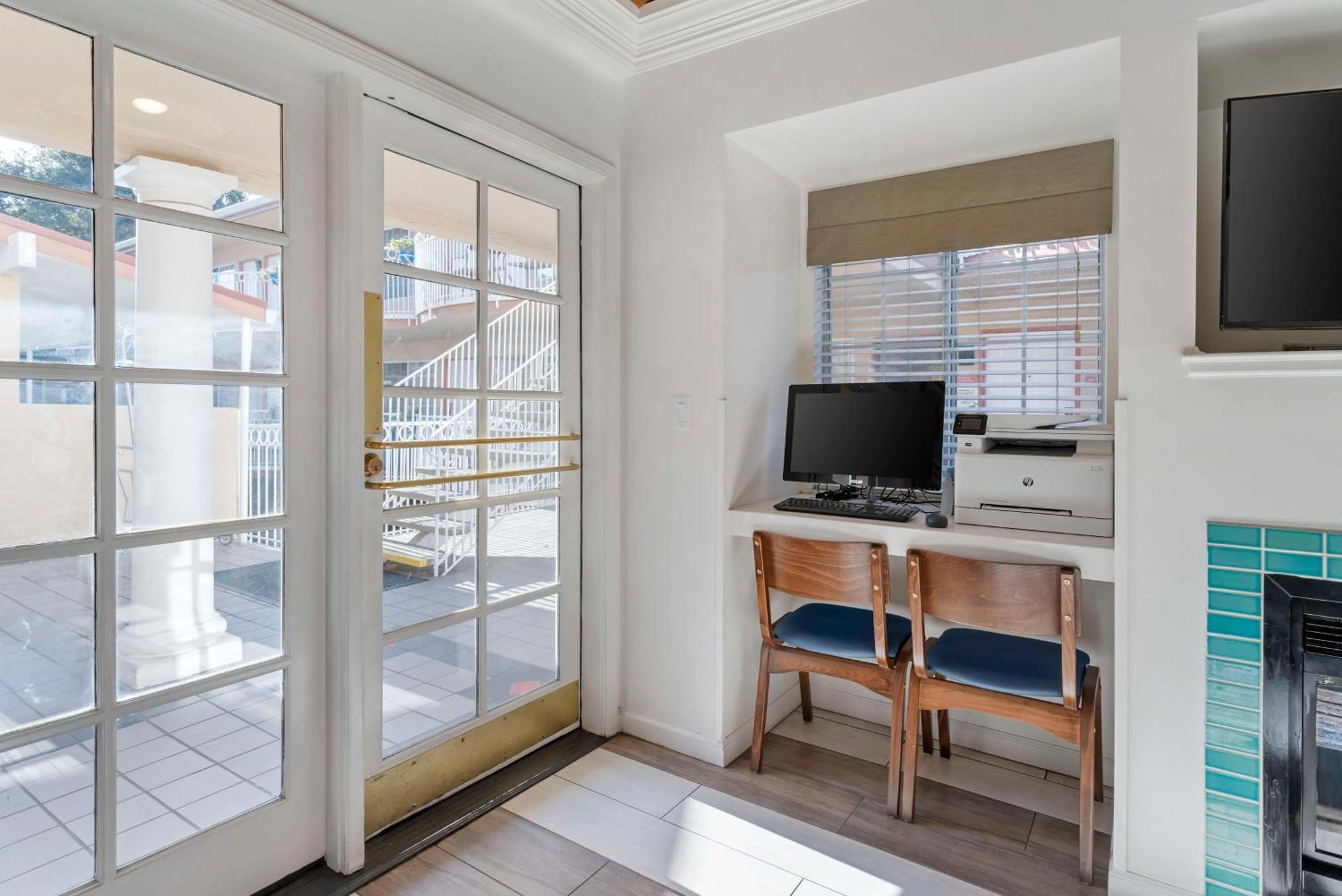 Best Western Plus Riviera Menlo Park Eksteriør billede